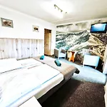 Goscinne I Krupowki 19 Appartement Zakopane