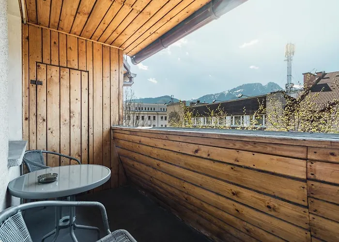 Goscinne I Krupowki 19 *